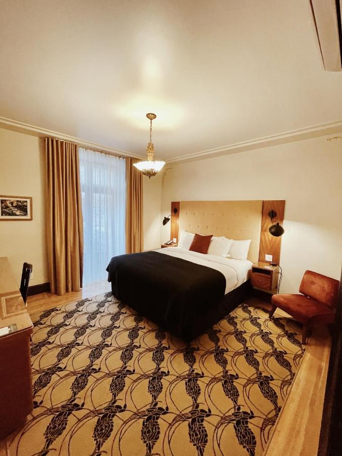 Hotel Manoir D'Auteuil ควิเบกซิตี้ ภายนอก รูปภาพ