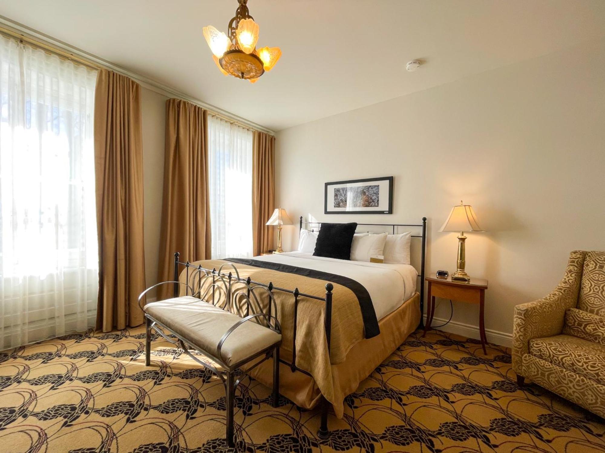 Hotel Manoir D'Auteuil ควิเบกซิตี้ ภายนอก รูปภาพ