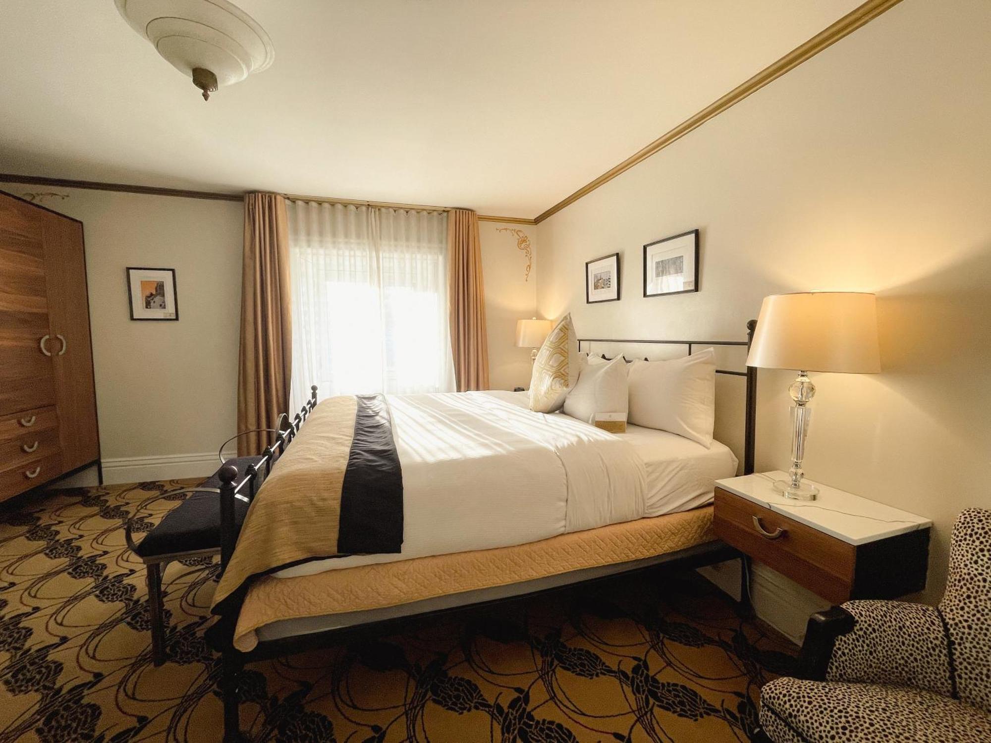Hotel Manoir D'Auteuil ควิเบกซิตี้ ภายนอก รูปภาพ